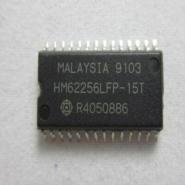 HM62256LFP-15T
